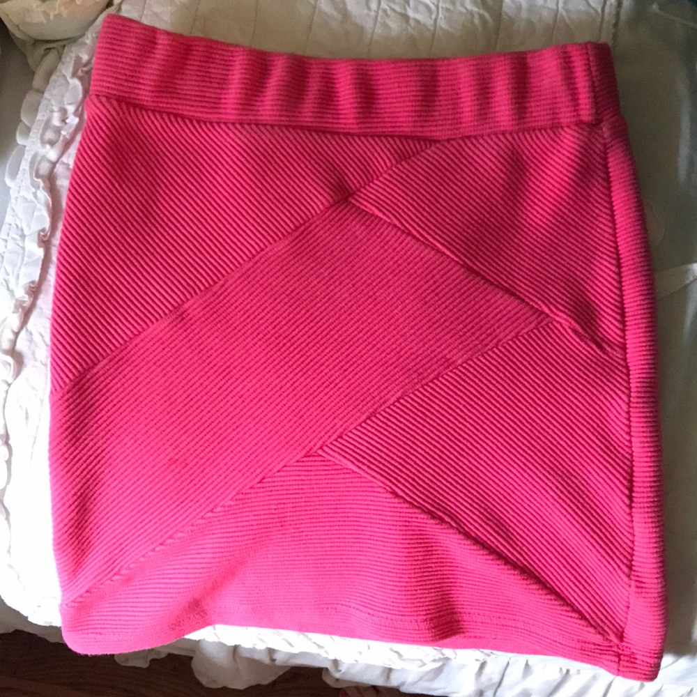 2-Piece GUESS set - Picture 4 of 5